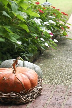Fall Porch Tour - Thistle Key Lane