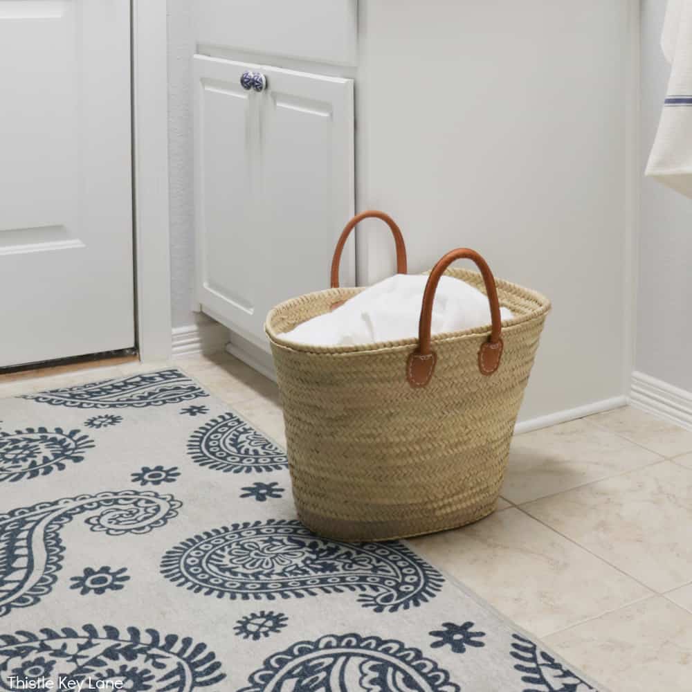 Simple Laundry Room Organizing Ideas