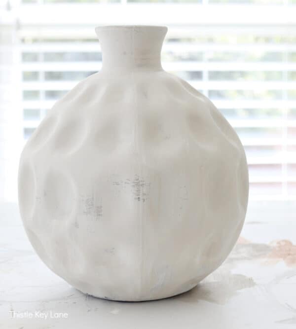 Easy Thrift Store Vase Makeover With Paint - Thistle Key Lane