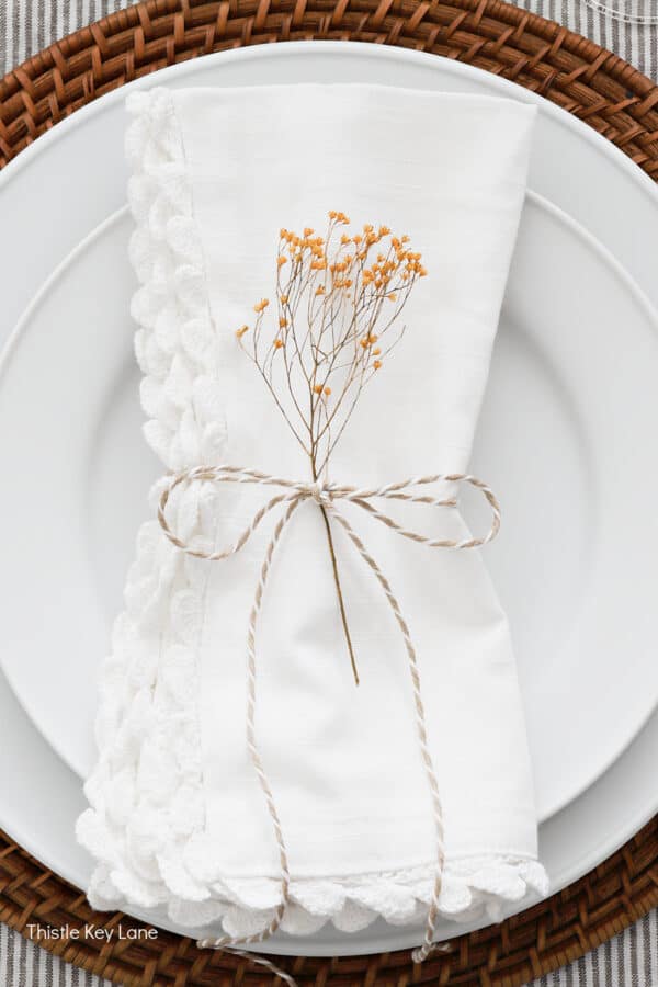 Thanksgiving Dough Bowl Tablescape - Thistle Key Lane