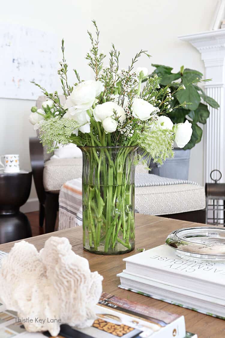 Fresh Spring Ideas For The Family Room - Thistle Key Lane