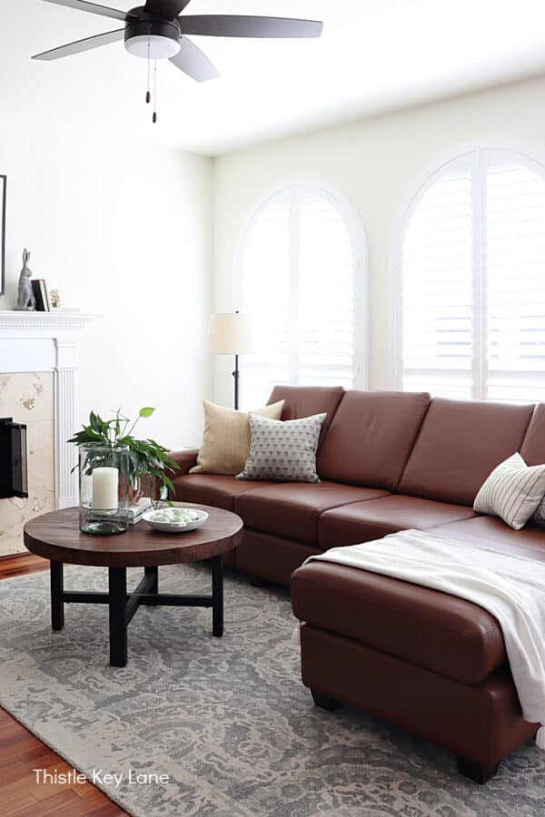 Simple Spring Ideas In The Family Room - Thistle Key Lane