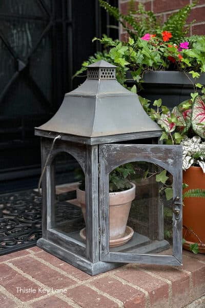 Small Porch Styling For Spring - Thistle Key Lane
