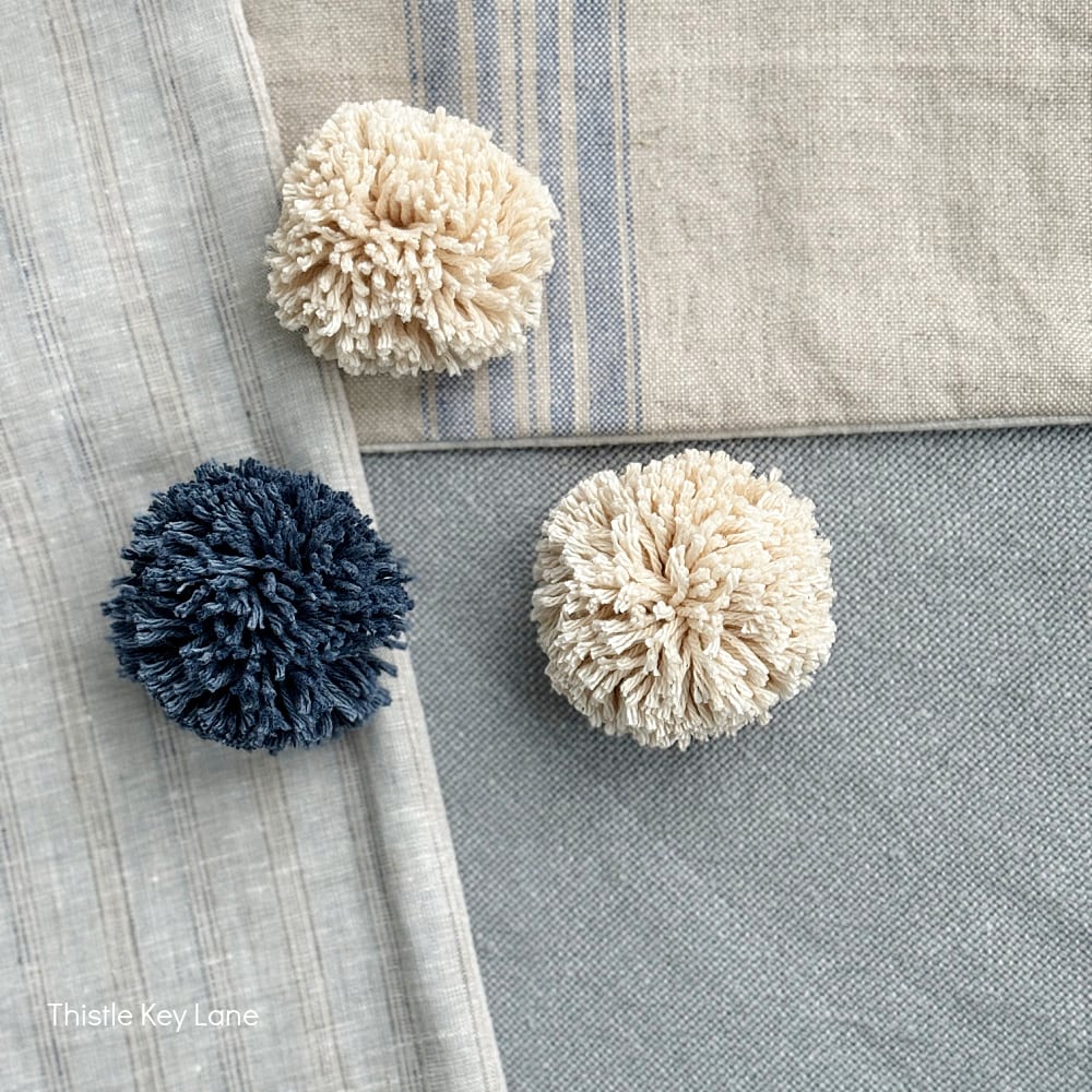 Simple Pom-Pom Pillow DIY