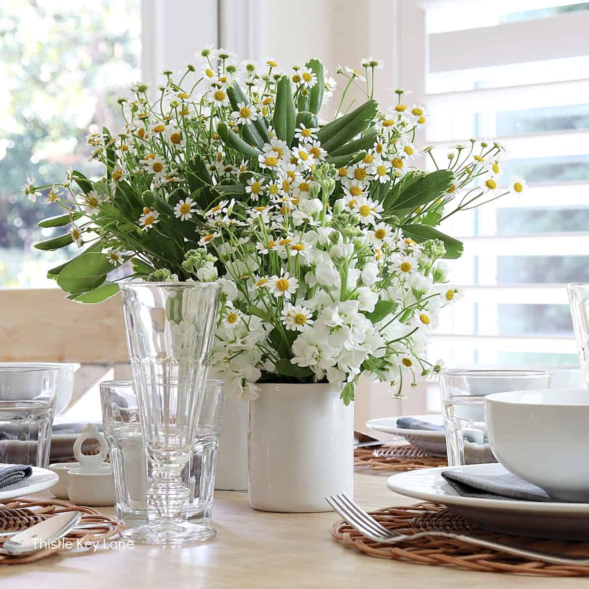 Easy Summer Whites Tablescape