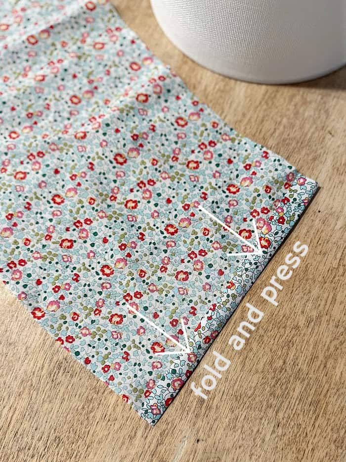 Fabric with folded edge.